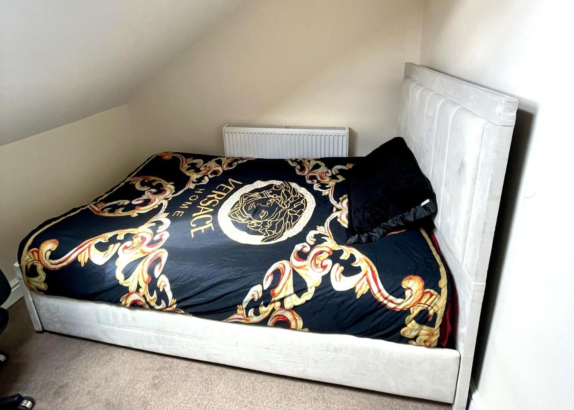 2-Bed Apartment - Sleeps 4 - Street Parking - Wifi Manchester Extérieur photo